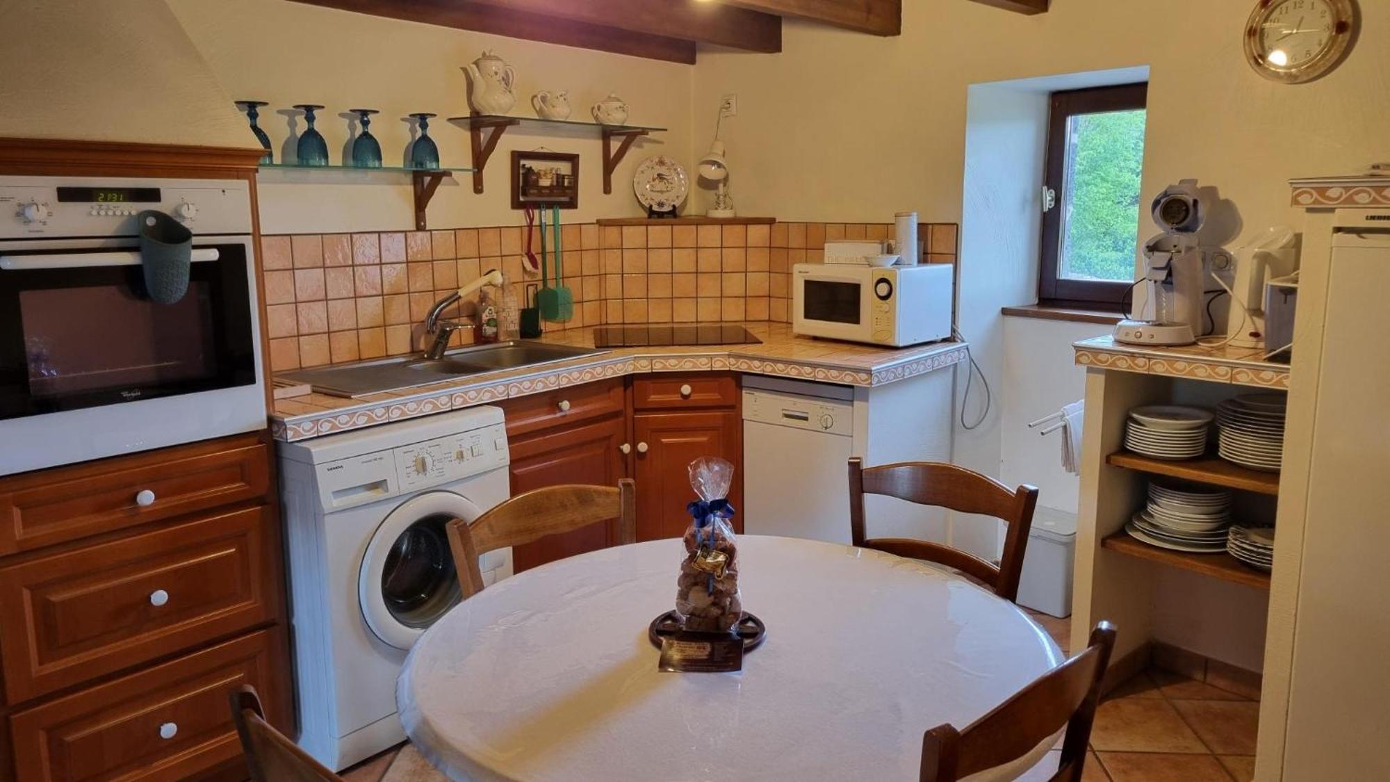 Casa de Férias L'oustalou - Wifi - Jardin - Campagne Villeneuve (Puy-de-Dome)