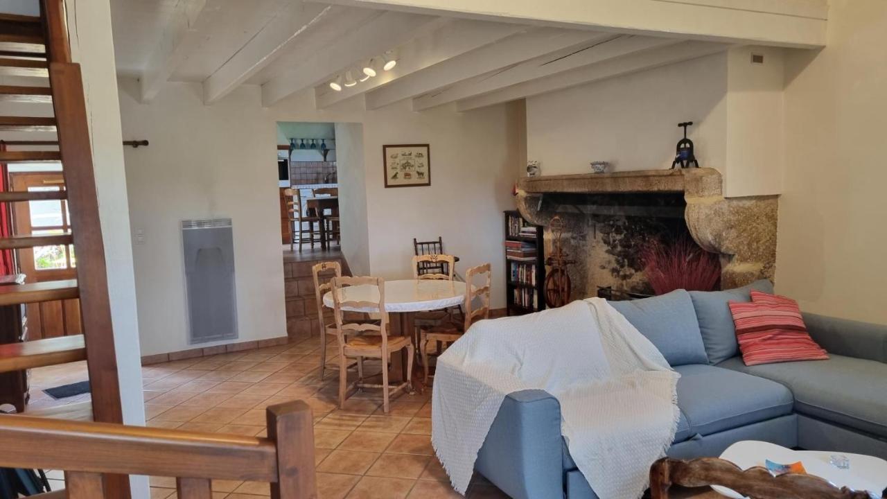 L'oustalou - Wifi - Jardin - Campagne Hébergement de vacances Villeneuve (Puy-de-Dome)